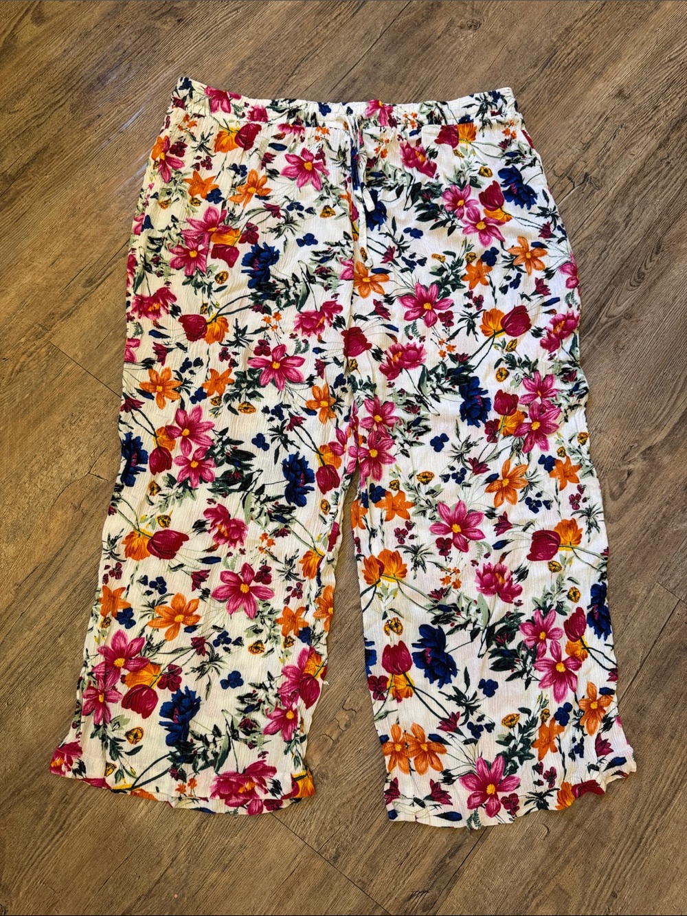 Robert Louis White Wide-Leg Casual Pants with Pink, Orange & Navy Floral Print